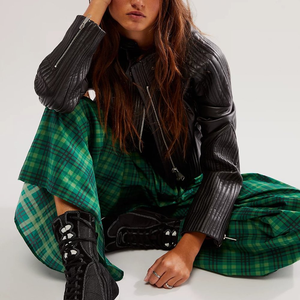 Selkie Beth Plaid Jo Pants - M / NWOT